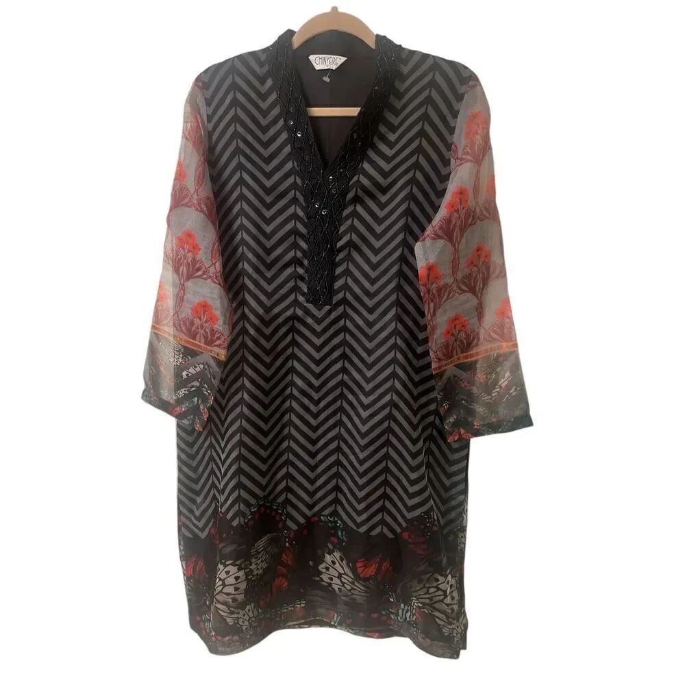 Chinyere dress multi print sz Medium